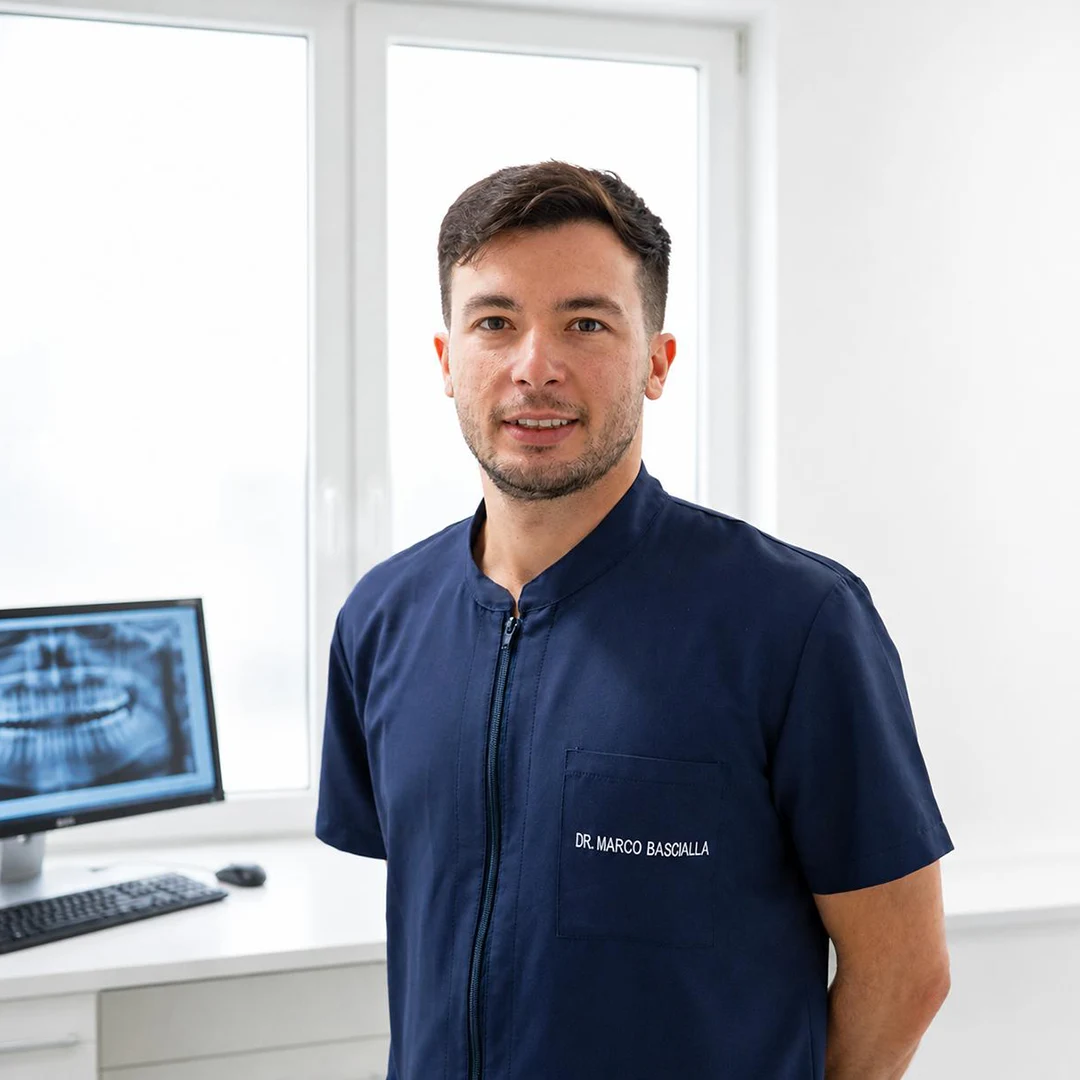 Dr. Marco Bascialla, dentista a Tradate